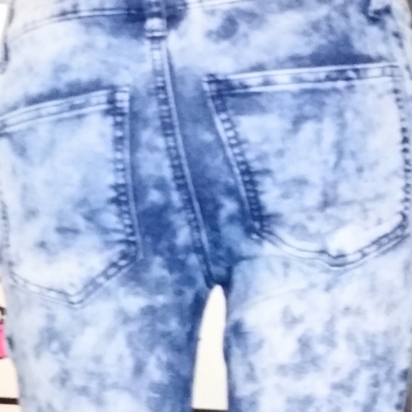 Disorderly Conduct Closet... Jeans - Picture 4 of 7